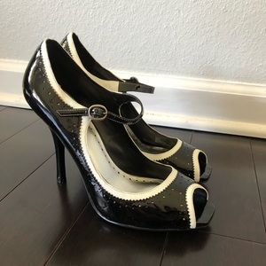 VINCE CAMUTO TRISH *DUPE*